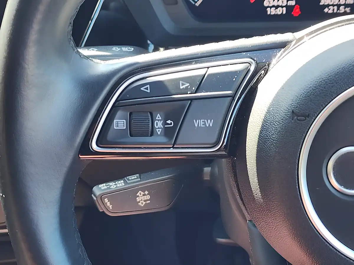 Used 2020 Audi A3 Technik White - Interior and Exterior details 13