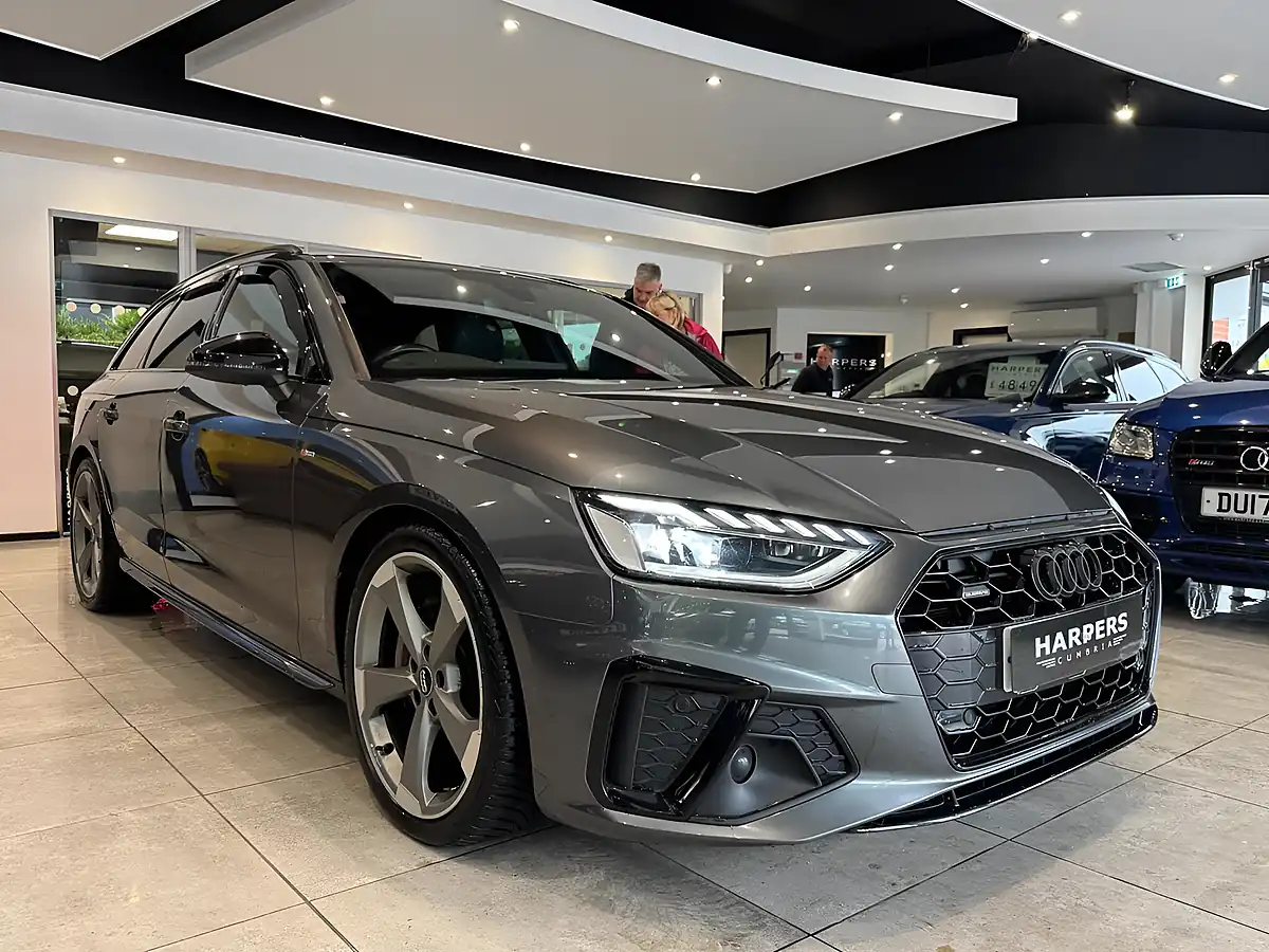 Used 2020 Audi A4 Avant Black Edition Daytona Grey - Interior and Exterior details 7