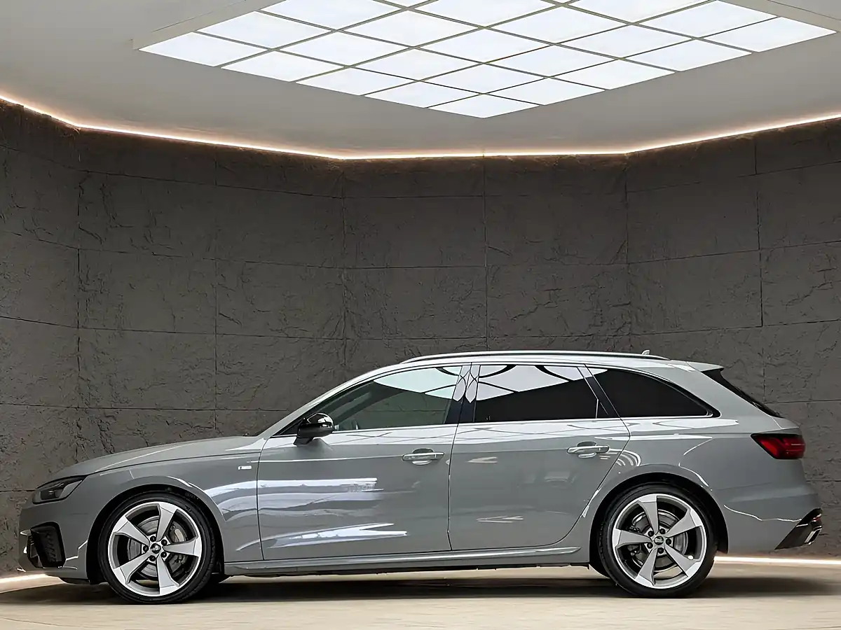 Used 2020 Audi A4 Avant Black Edition Quantum Grey - Interior and Exterior details 6
