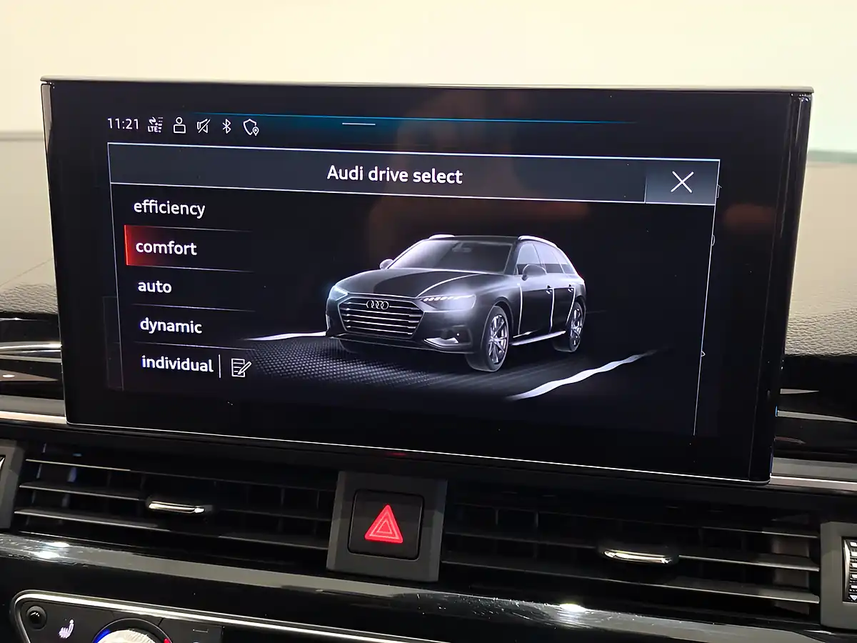 Used 2020 Audi A4 Avant Black Edition White - Interior and Exterior details 12