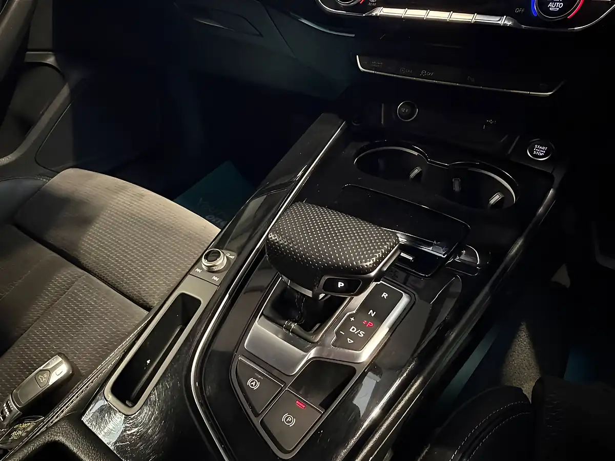 Used 2020 Audi A4 Black Edition Grey - Interior and Exterior details 13