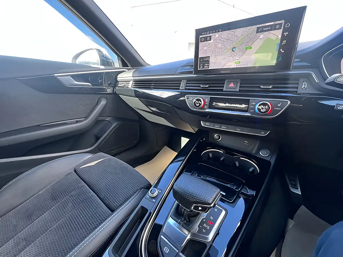 Used 2020 Audi A4 Black Edition Ibis White - Interior and Exterior details 7
