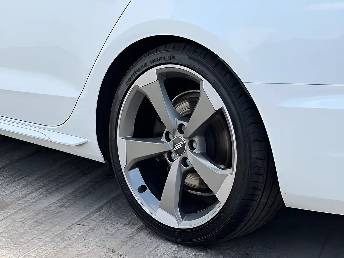 Used 2020 Audi A4 Black Edition Ibis White - Interior and Exterior details 16