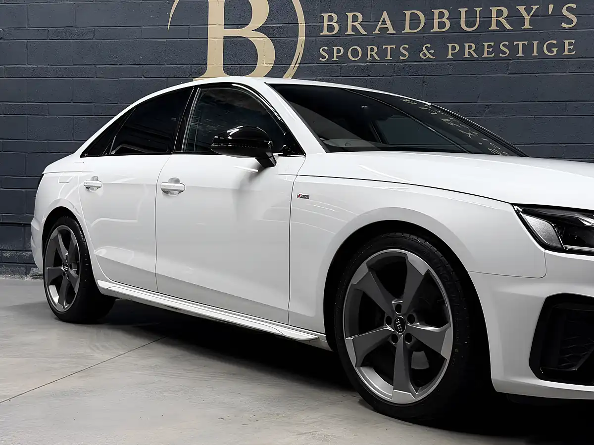 Used 2020 Audi A4 Black Edition White - Interior and Exterior details 20