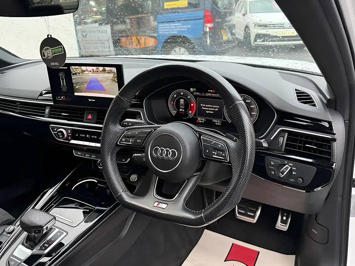Used 2020 Audi A4 Black Edition White - Interior and Exterior details 14