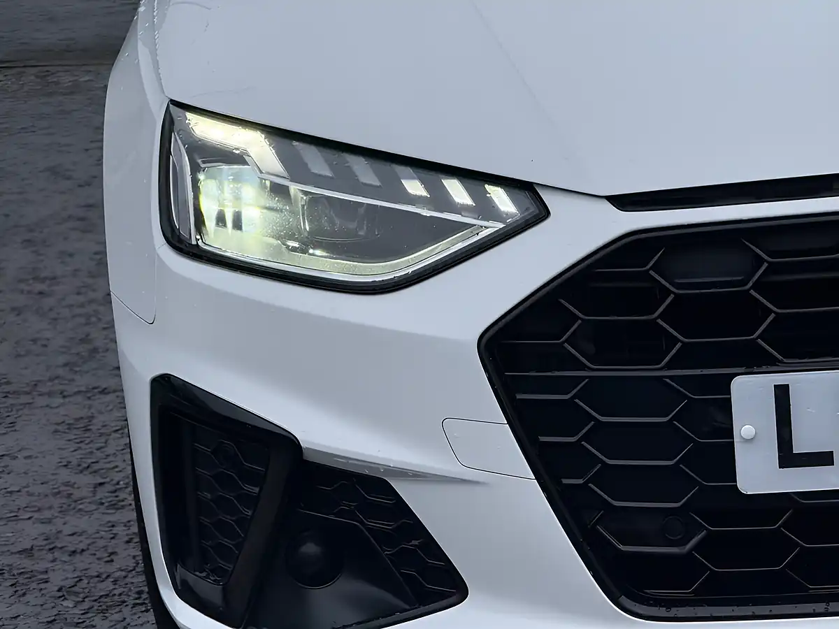 Used 2020 Audi A4 Black Edition White - Interior and Exterior details 9