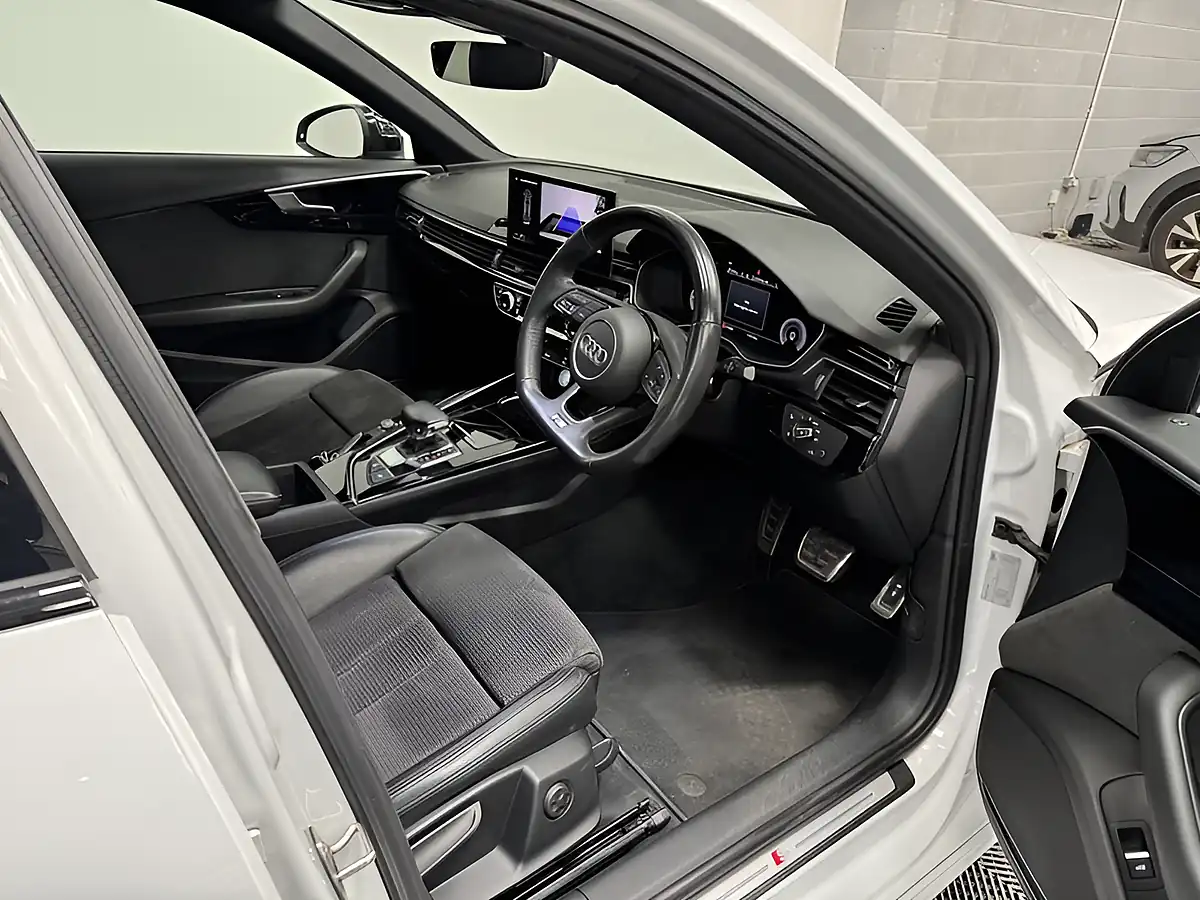 Used 2020 Audi A4 Black Edition White - Interior and Exterior details 12