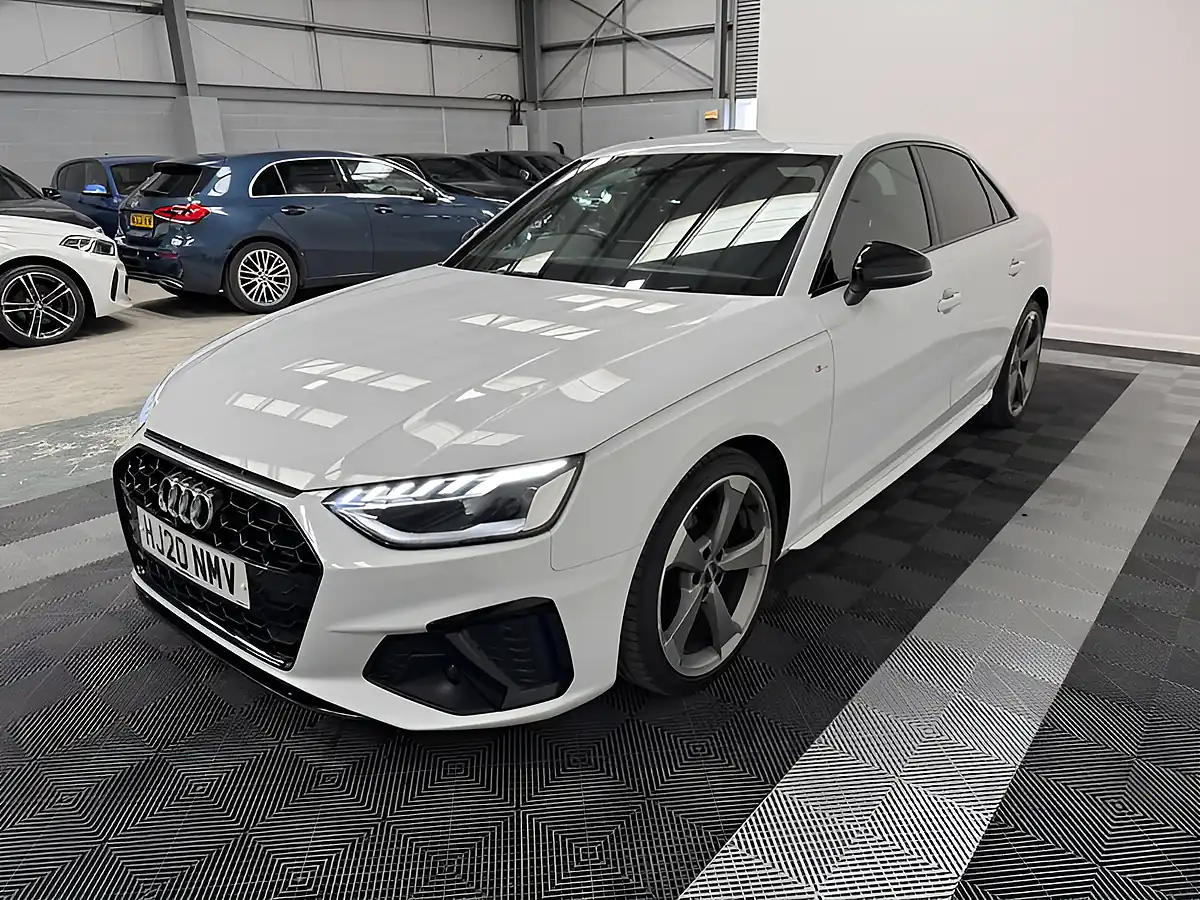 Used 2020 Audi A4 Black Edition White - Interior and Exterior details 4