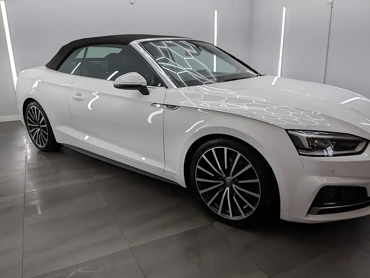 Used 2020 Audi A5 Cabriolet S Line White - Interior and Exterior details 4