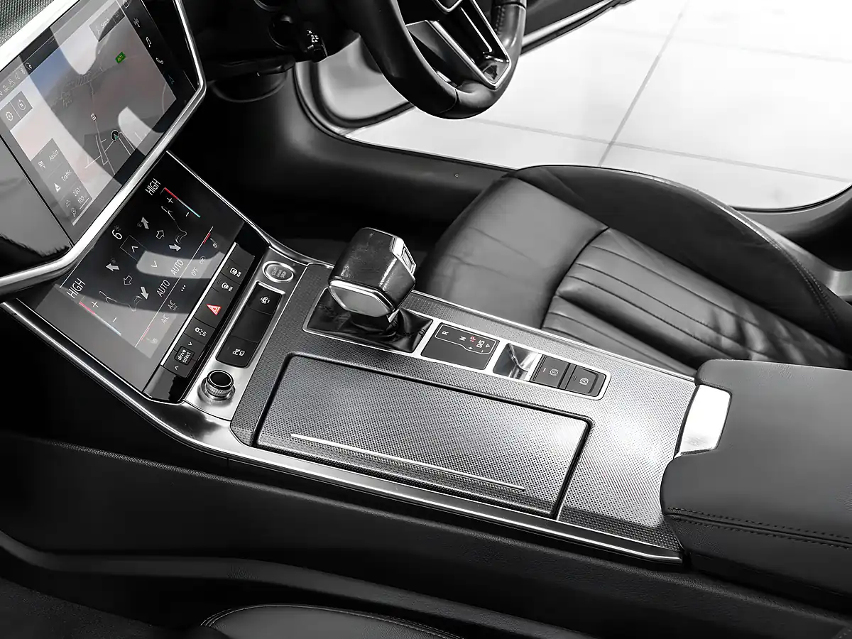 Used 2020 Audi A6 Allroad Sport Glacier White - Interior and Exterior details 17