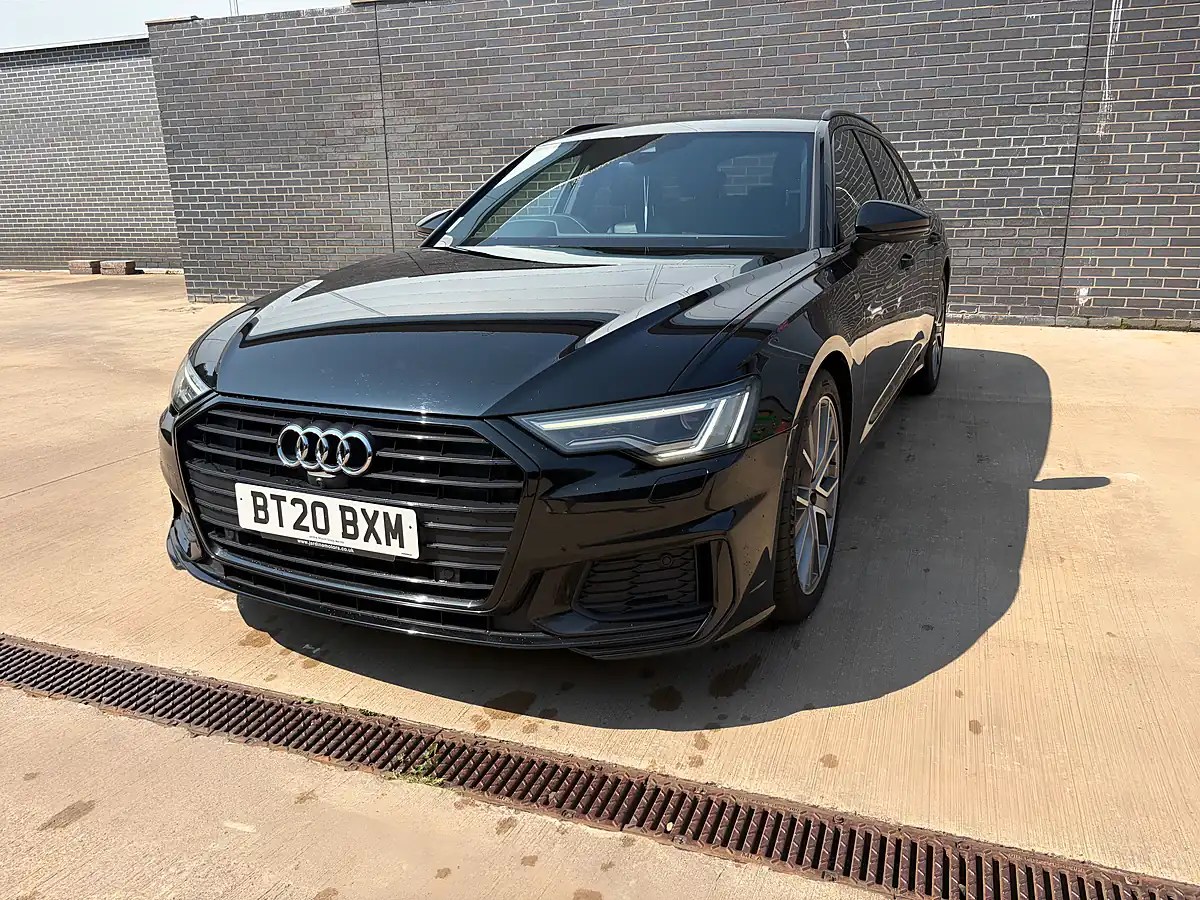 Used 2020 Audi A6 Avant Black Edition Black - Front View