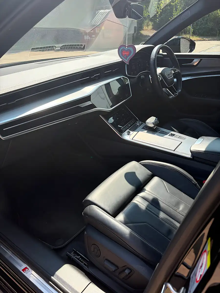 Used 2020 Audi A6 Avant Black Edition Black - Interior and Exterior details 11