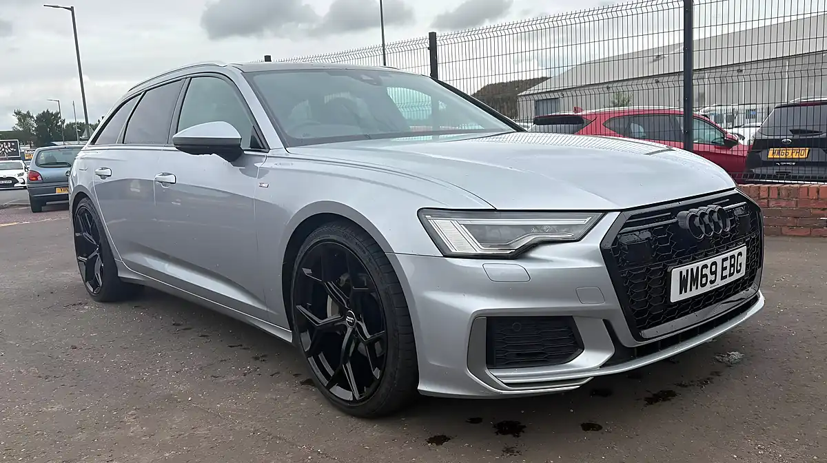 Used 2020 Audi A6 Avant S Line Silver - Interior and Exterior details 5