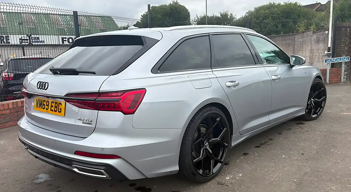 Used 2020 Audi A6 Avant S Line Silver - Interior and Exterior details 8