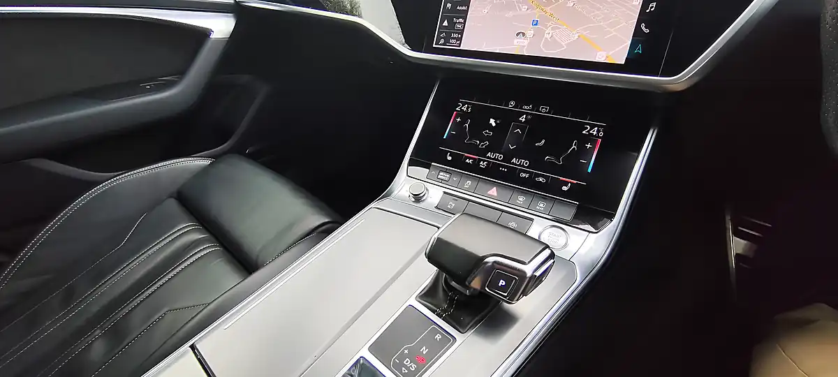 Used 2020 Audi A6 Black Edition Black - Interior and Exterior details 19