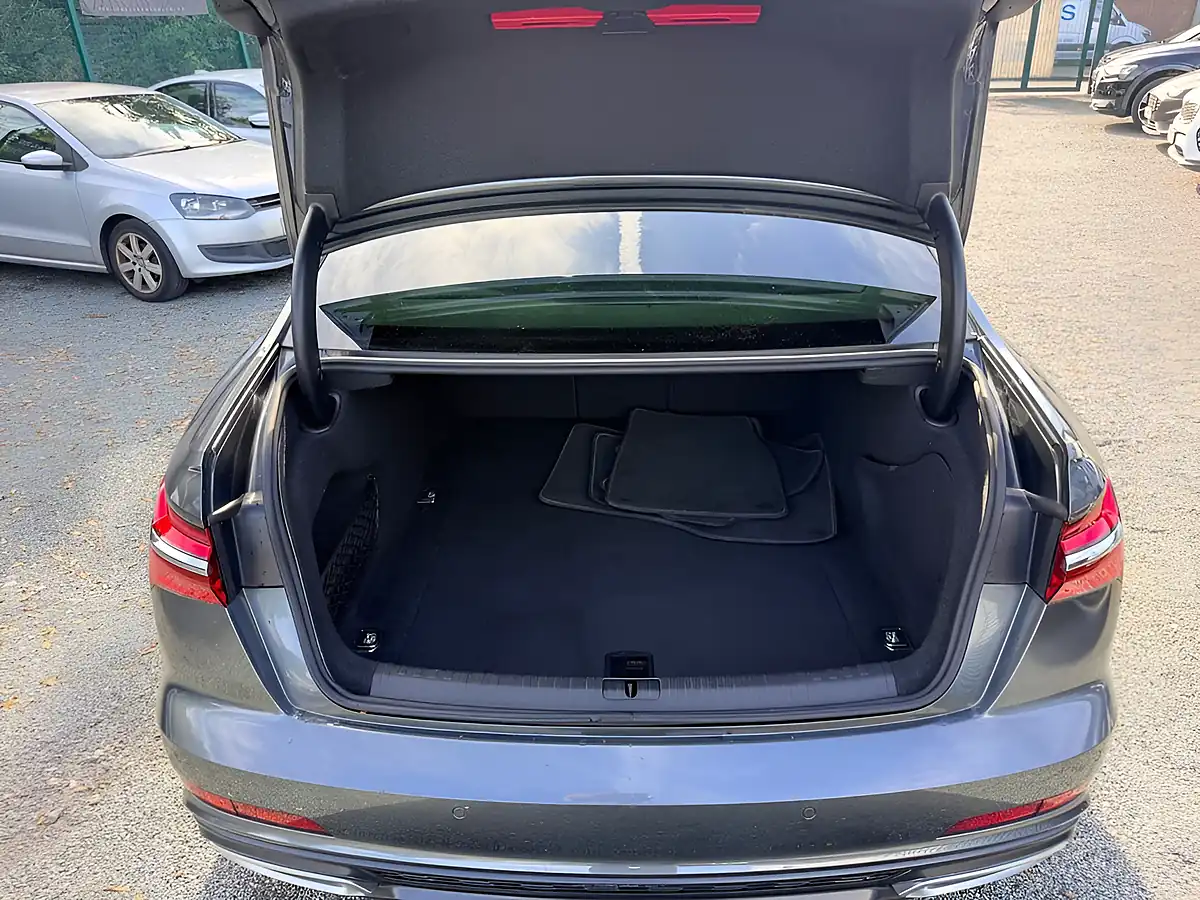 Used 2020 Audi A6 Saloon S Line Grey - Interior and Exterior details 16