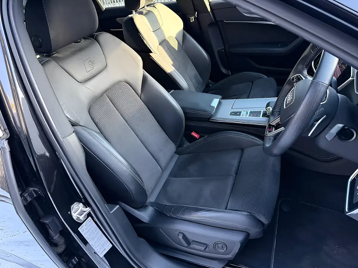 Used 2020 Audi A6 Saloon S Line Vesuvius Grey Metallic - Interior and Exterior details 12