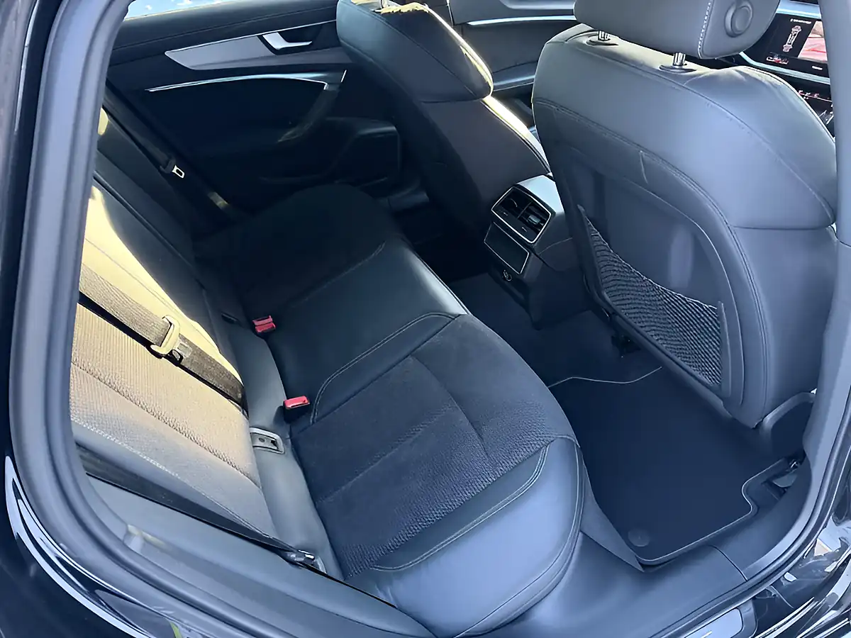 Used 2020 Audi A6 Saloon S Line Vesuvius Grey Metallic - Interior and Exterior details 16