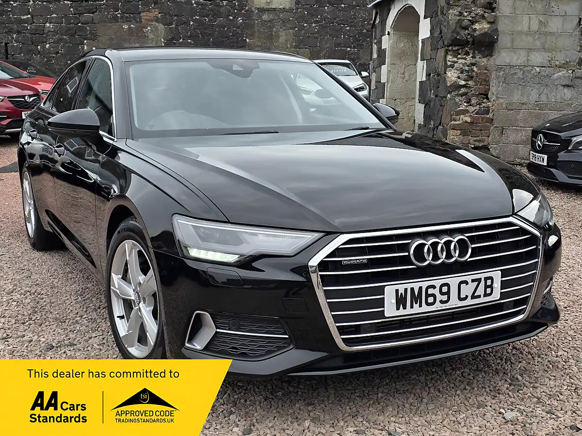 Used 2020 Audi A6 Saloon Sport Black - Front View