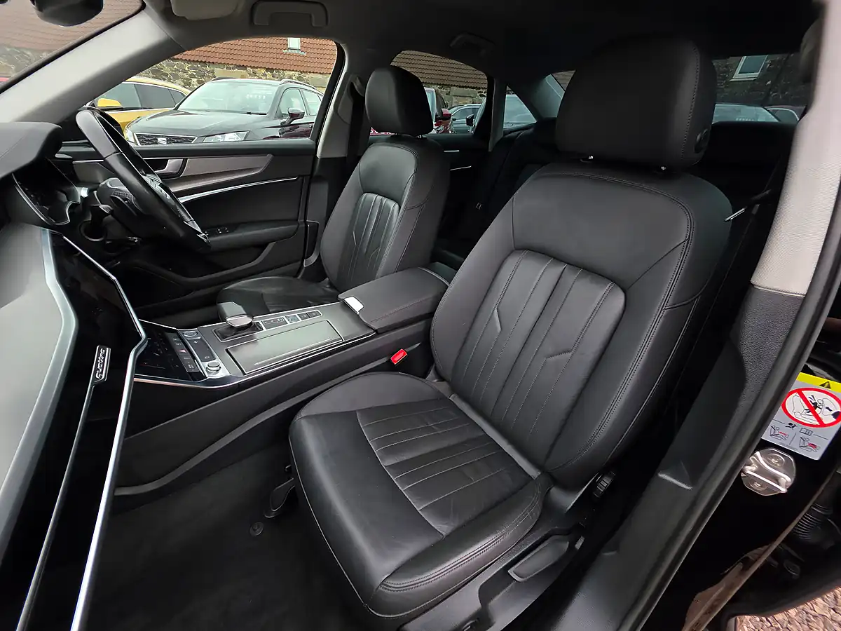 Used 2020 Audi A6 Saloon Sport Black - Interior and Exterior details 10