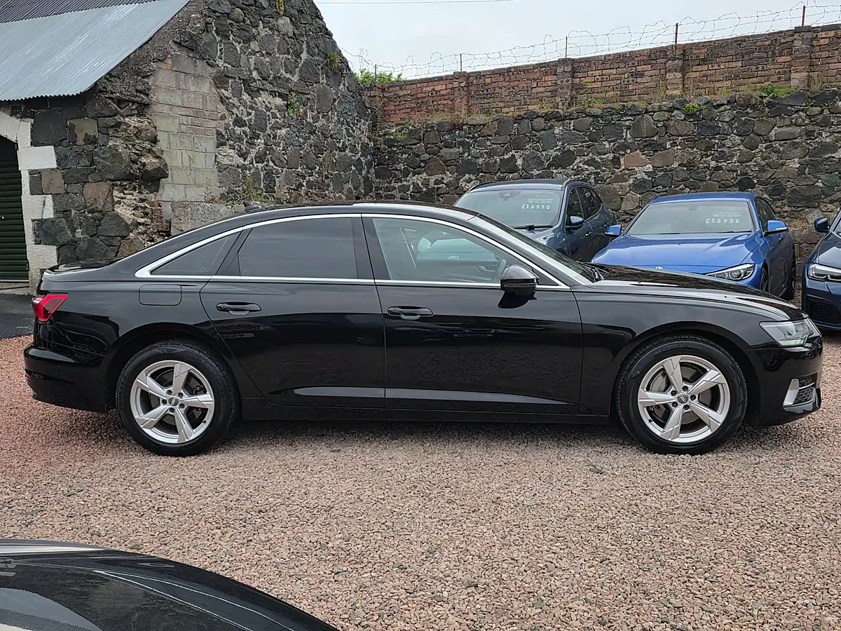 Used 2020 Audi A6 Saloon Sport Black - Interior and Exterior details 20
