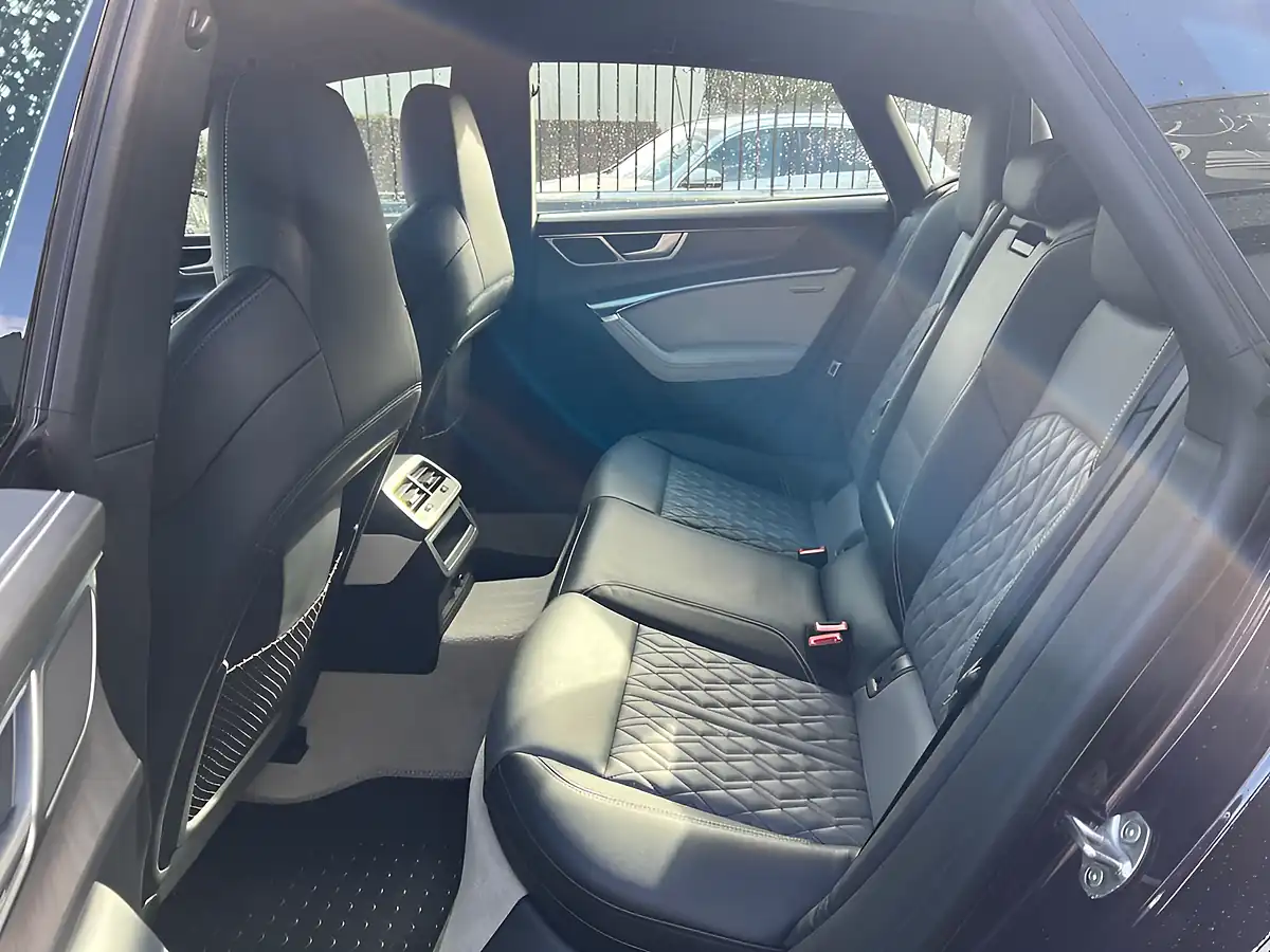 Used 2020 Audi A7 S Line Exclusive Merlin Purple - Interior and Exterior details 14