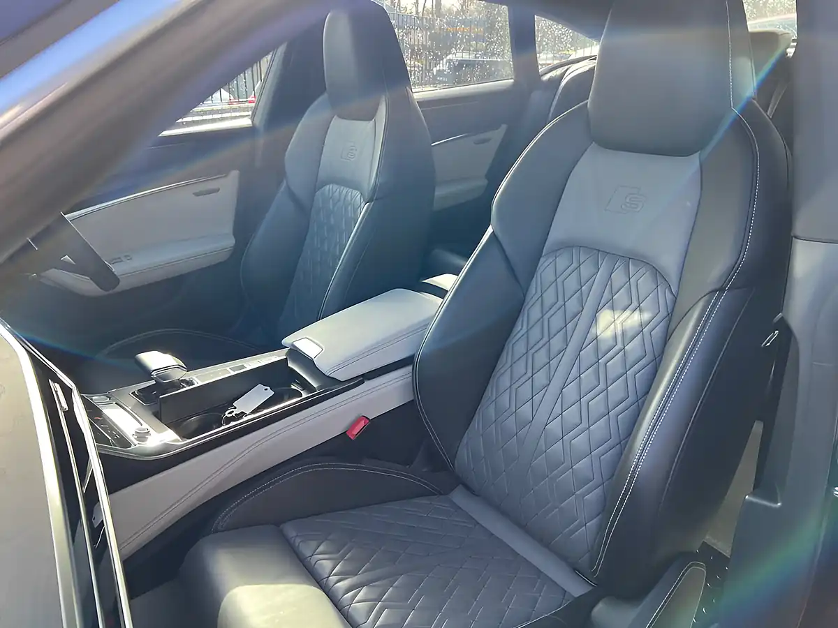 Used 2020 Audi A7 S Line Exclusive Merlin Purple - Interior and Exterior details 17