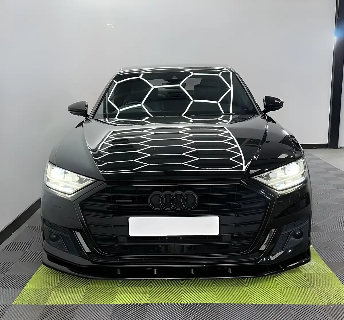 Used 2020 Audi A8 Black Edition Black - Interior and Exterior details 6