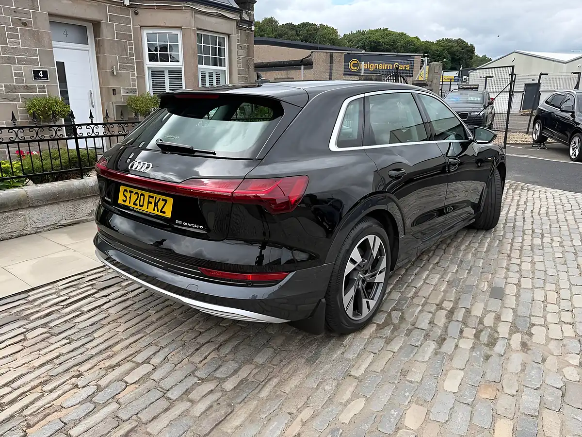 Used 2020 Audi E-Tron 55 SUV Mythos Black - Interior and Exterior details 17