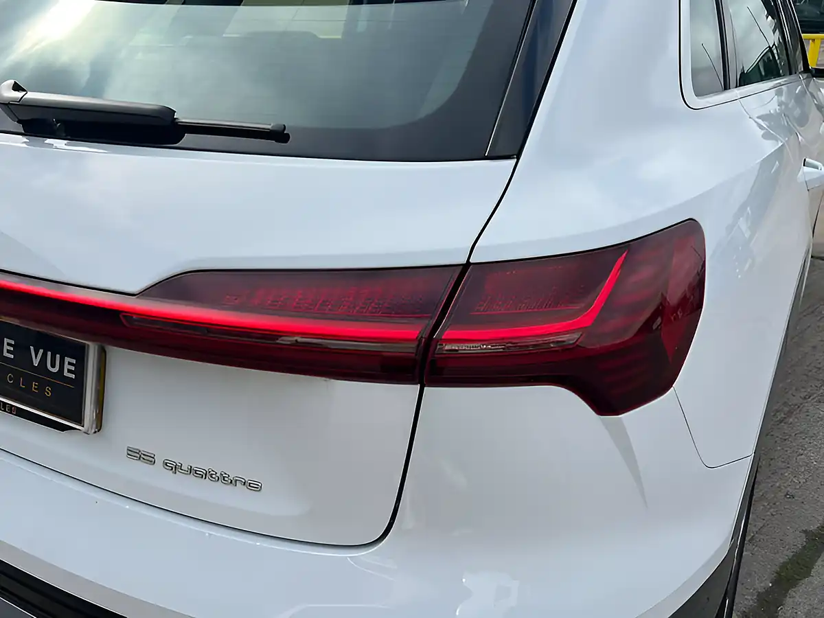 Used 2020 Audi E-Tron Quattro Glacier White - Interior and Exterior details 19