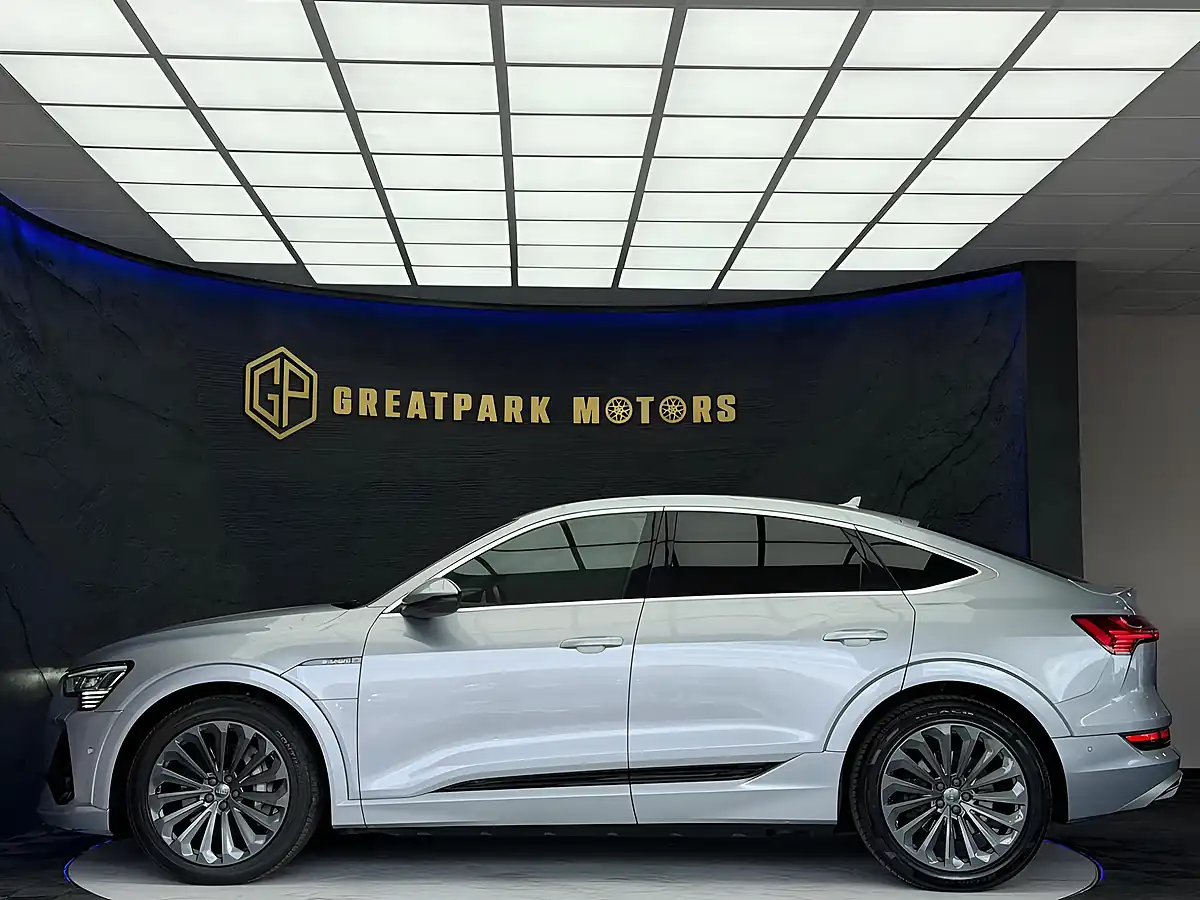 Used 2020 Audi E-Tron S Line Sportback Silver - Interior and Exterior details 2