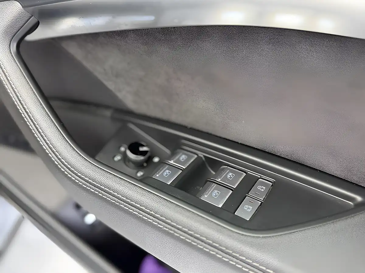 Used 2020 Audi E-Tron S Line Sportback Silver - Interior and Exterior details 20