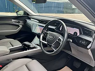 Used 2020 Audi E-Tron Sport Brilliant Black - Interior and Exterior details 8