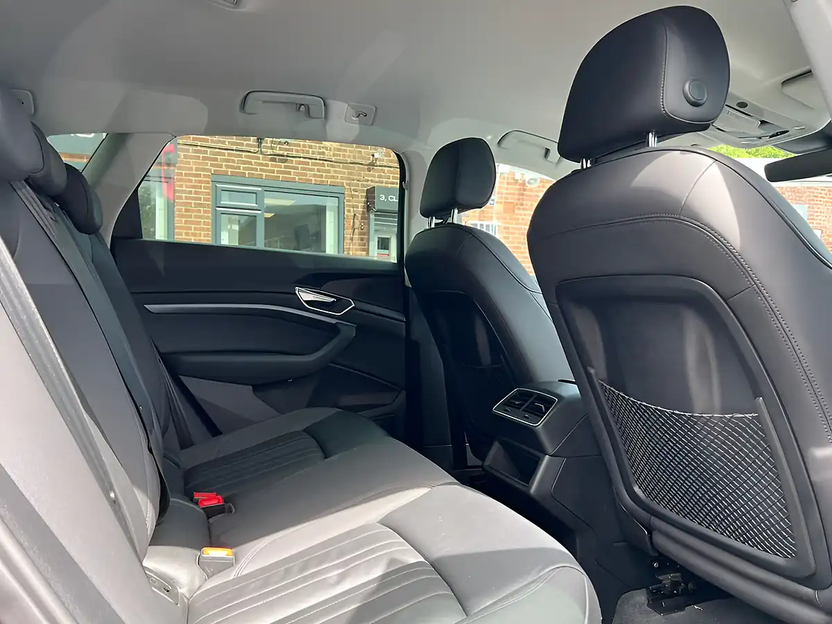 Used 2020 Audi E-Tron Technik Black - Interior and Exterior details 13