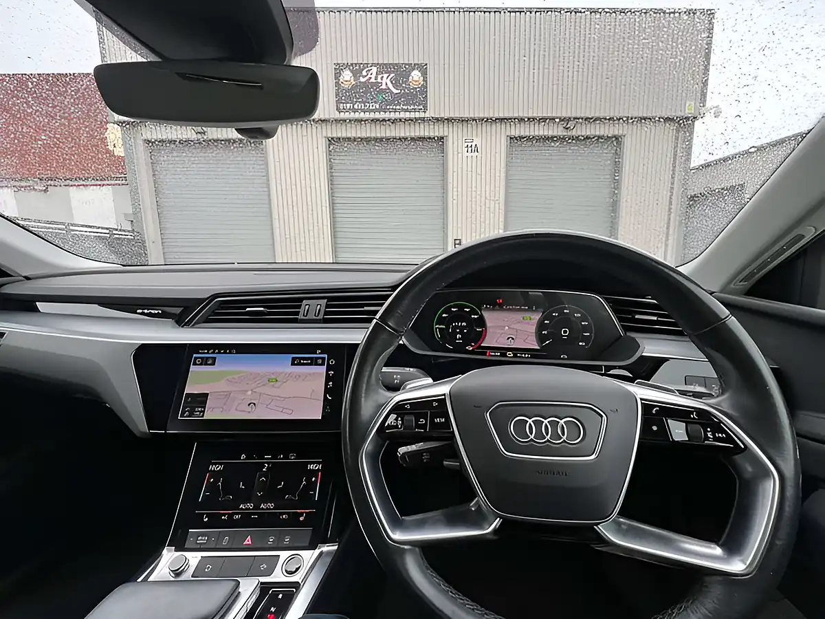 Used 2020 Audi E-Tron Technik Glacier White - Interior and Exterior details 12