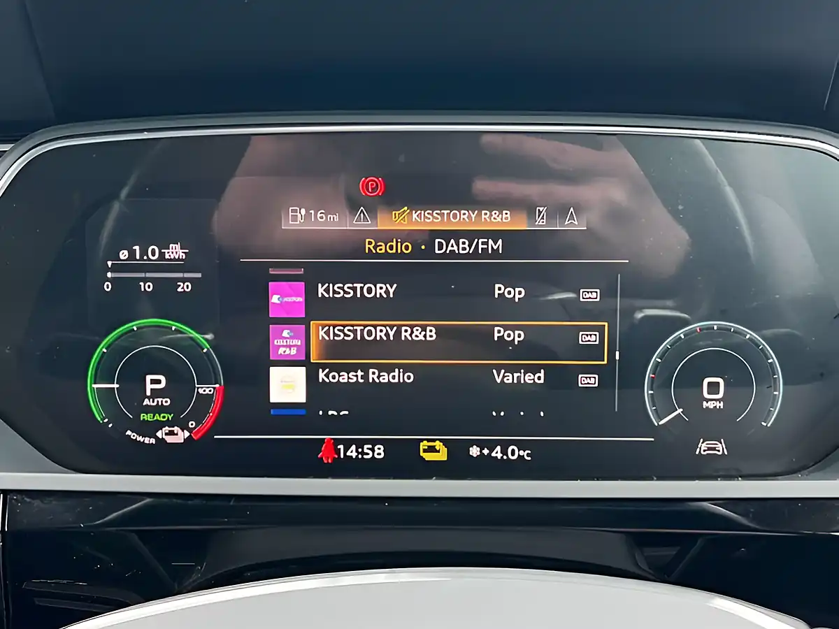 Used 2020 Audi E-Tron Technik Glacier White - Interior and Exterior details 15