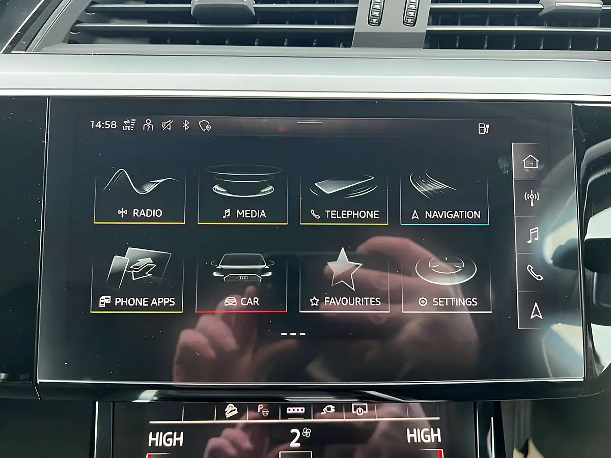 Used 2020 Audi E-Tron Technik Glacier White - Interior and Exterior details 18