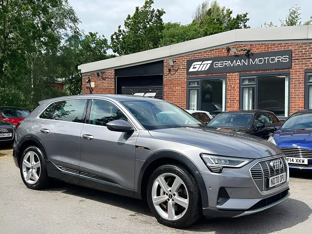 Used 2020 Audi E-Tron Technik Grey - Front View