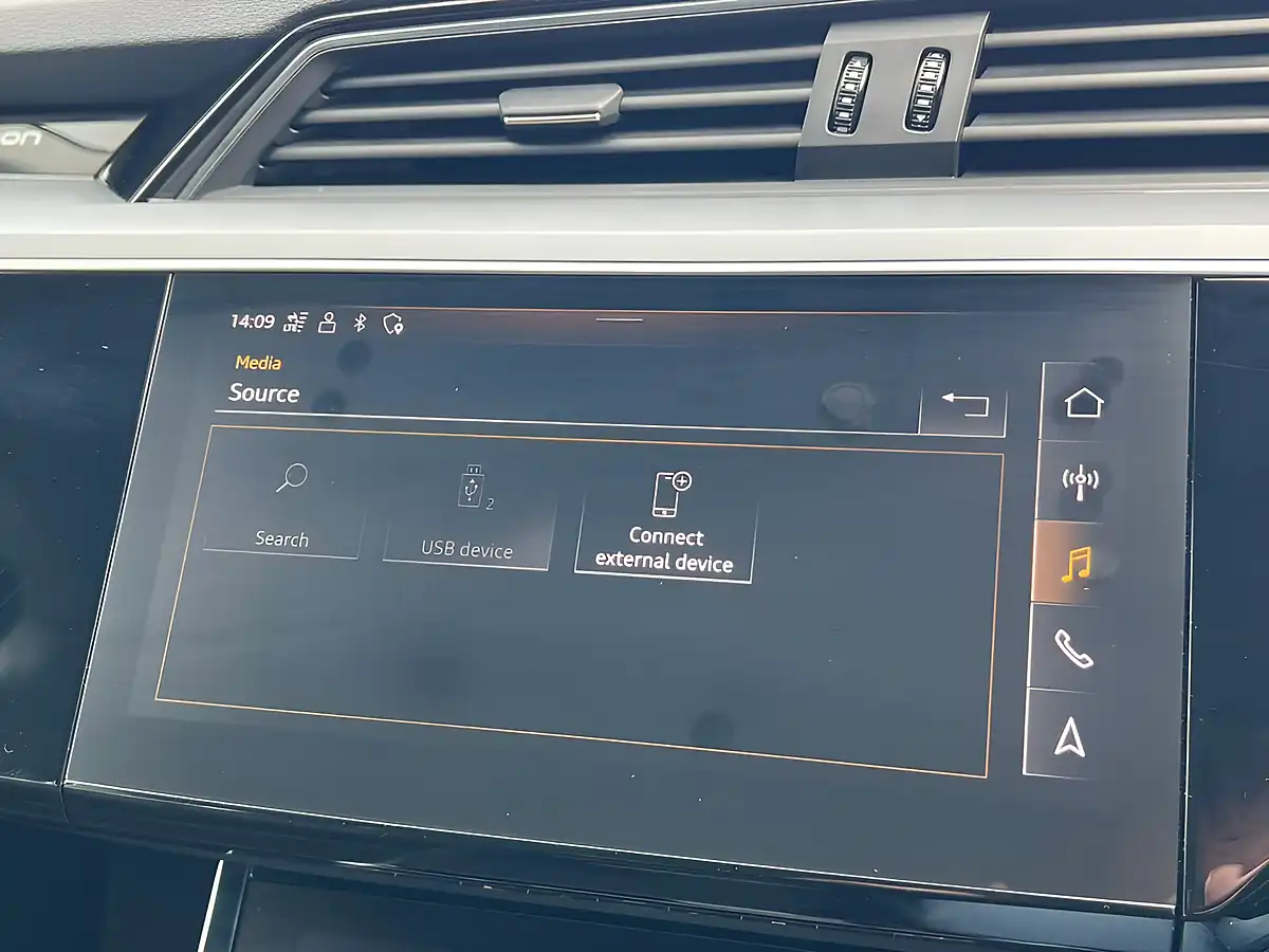 Used 2020 Audi E-Tron Technik Grey - Interior and Exterior details 16