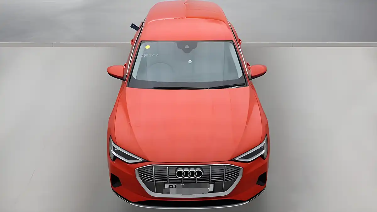 Used 2020 Audi E-Tron Technik Red - Interior and Exterior details 8