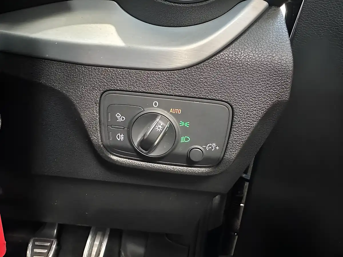 Used 2020 Audi Q2 Black Edition S-Line Blue - Interior and Exterior details 18