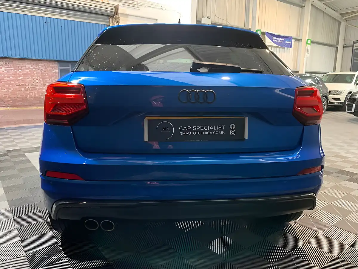 Used 2020 Audi Q2 Black Edition S-Line Blue - Interior and Exterior details 7