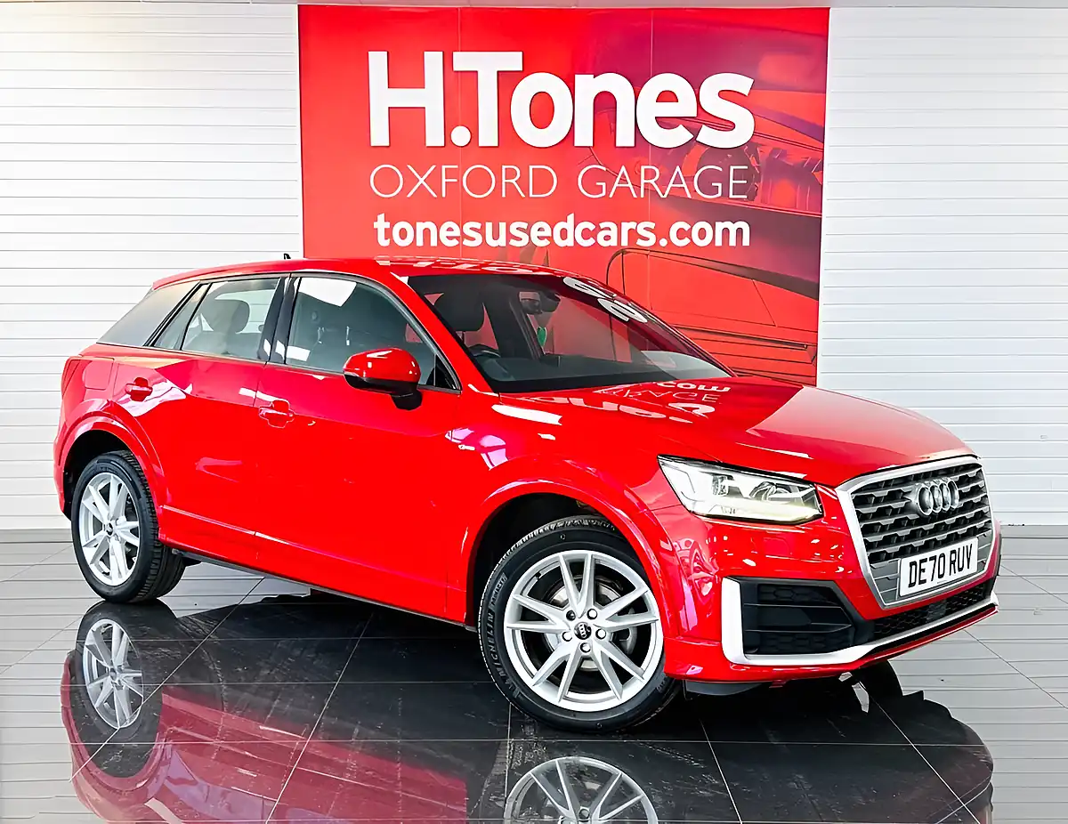 Used 2020 Audi Q2 S Line Red - Front View