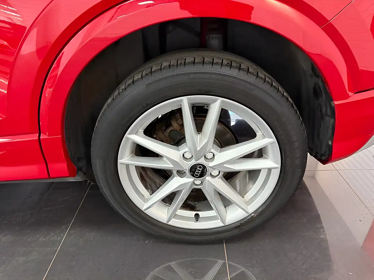 Used 2020 Audi Q2 S Line Red - Interior and Exterior details 13