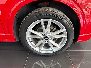 Used 2020 Audi Q2 S Line Red - Interior and Exterior details 20