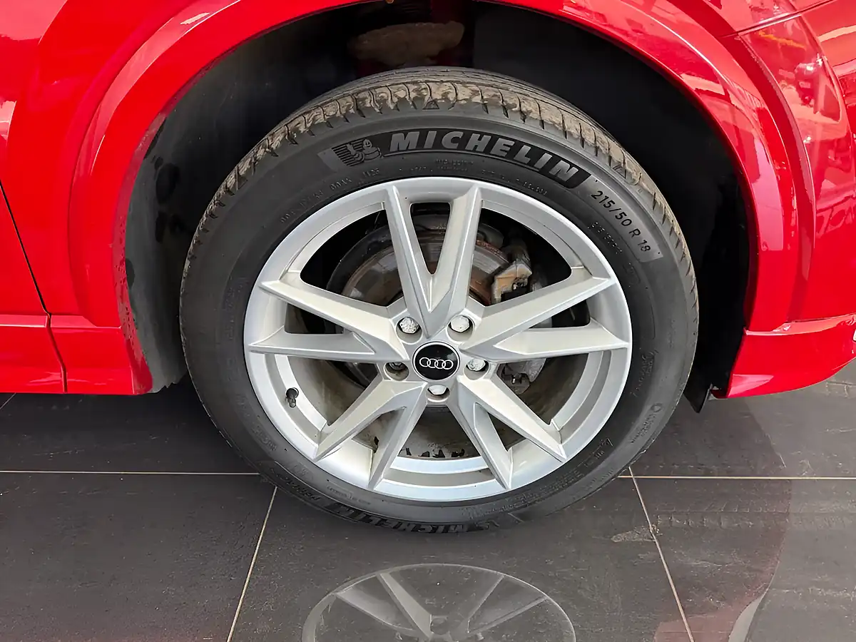 Used 2020 Audi Q2 S Line Red - Interior and Exterior details 20