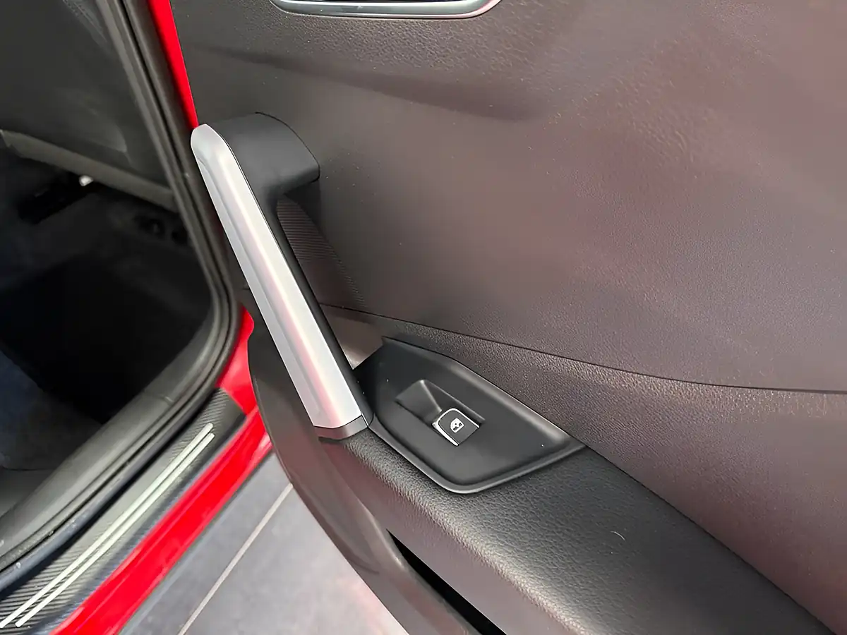 Used 2020 Audi Q2 S Line Red - Interior and Exterior details 6