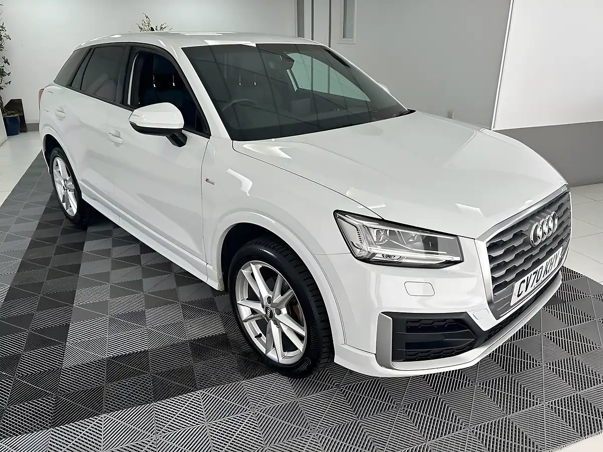 Used 2020 Audi Q2 S Line White - Interior and Exterior details 5