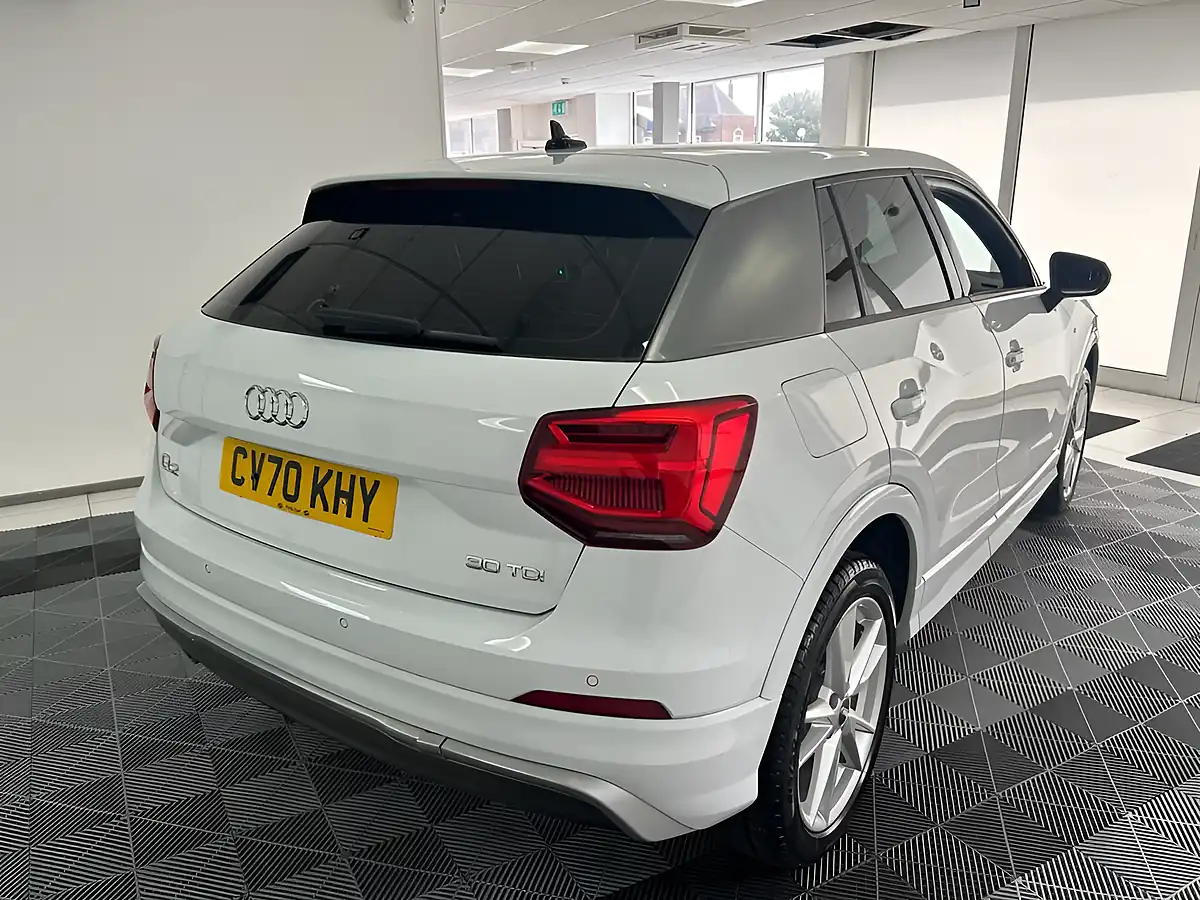 Used 2020 Audi Q2 S Line White - Interior and Exterior details 7