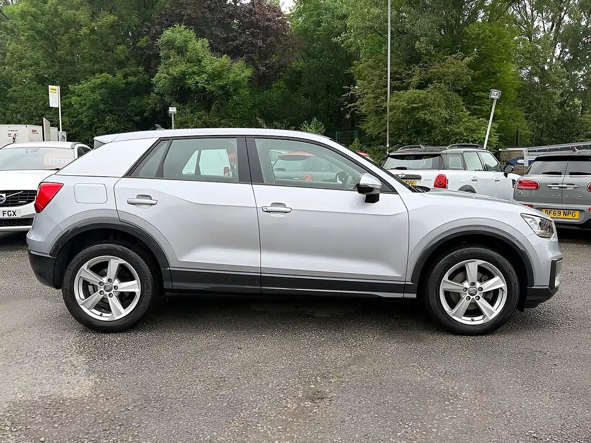 Used 2020 Audi Q2 Sport Silver - Interior and Exterior details 20